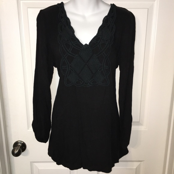 Tobi Open-Sleeve Dress - Picture 2 of 7